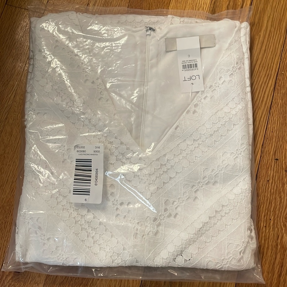 NWT Loft White Lace V-Neck Ruffle Sleeve Dress